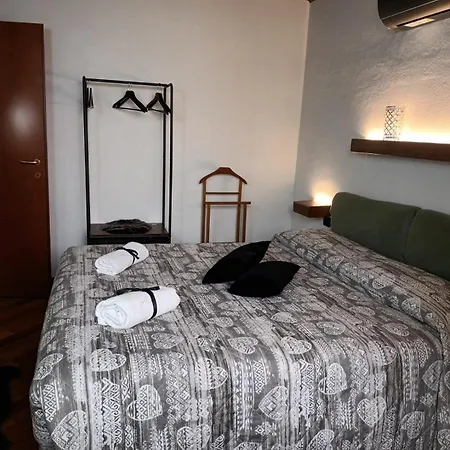 Vakantiehuis Of Grandfather Chek