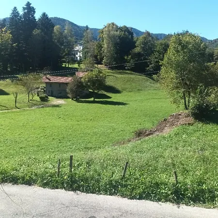 Of Grandfather Chek Vakantiehuis *